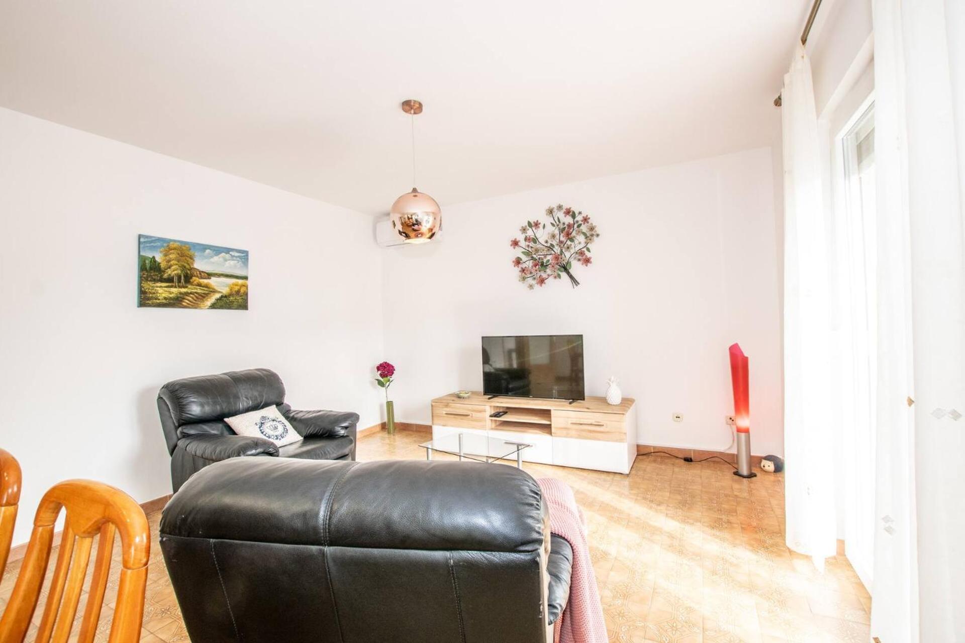 Family House With 2 Apartments - Irma Μεντουλίν Εξωτερικό φωτογραφία