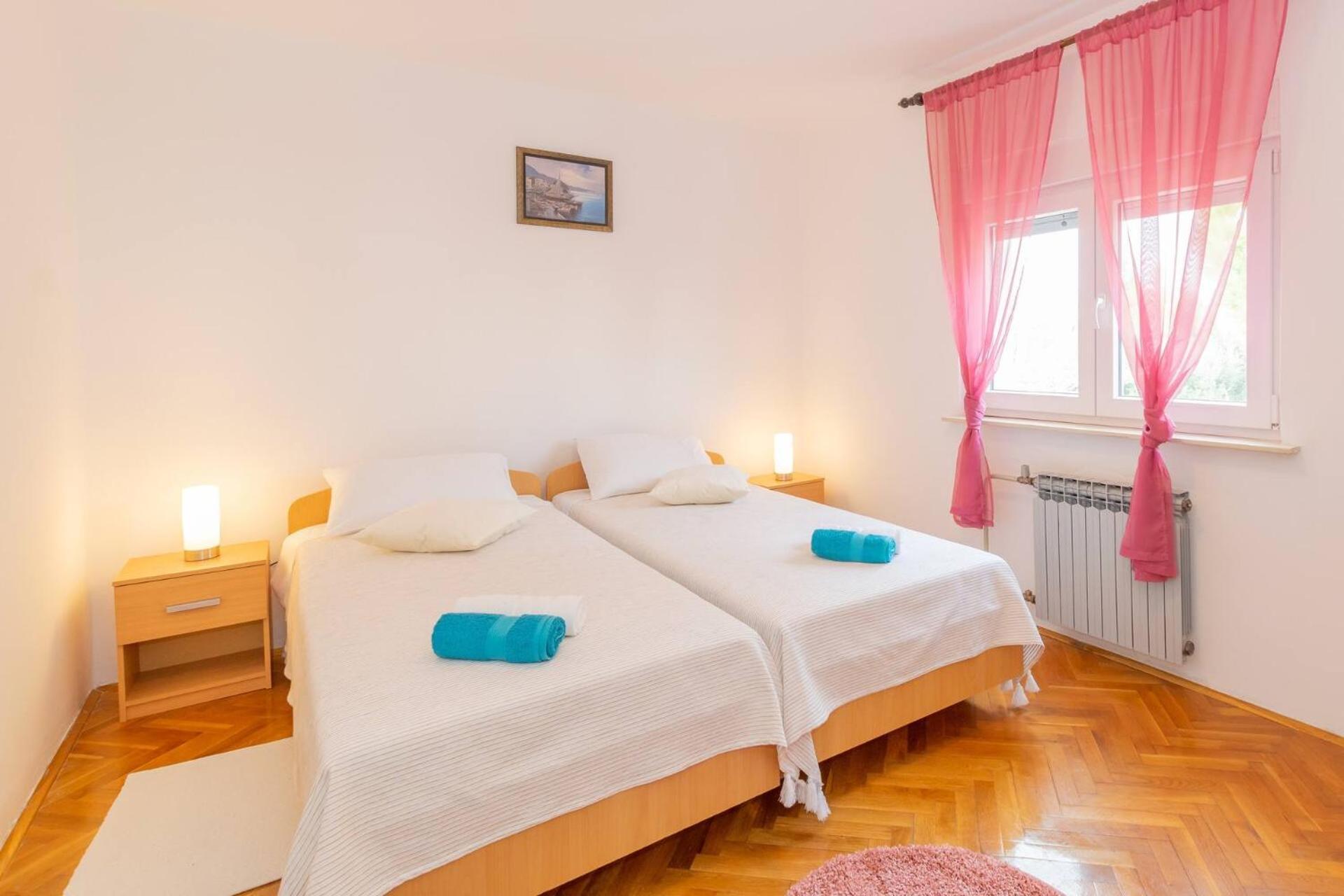 Family House With 2 Apartments - Irma Μεντουλίν Εξωτερικό φωτογραφία